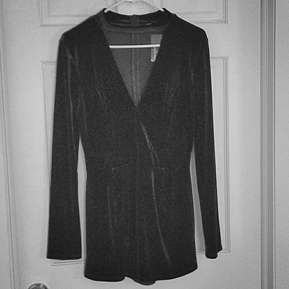 Love Culture Black "Velvet" Romper - Picture 7 of 7